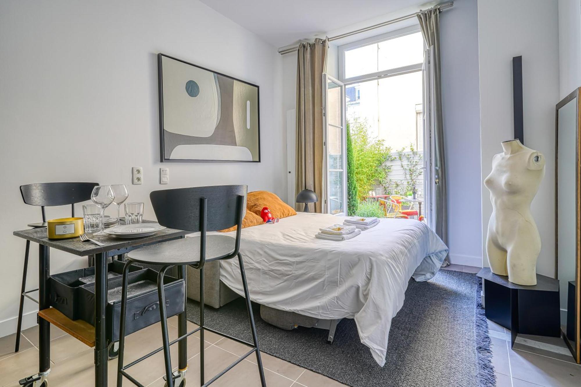 Appartement Amazing Private Terrasse-Sentier à Paris Extérieur photo